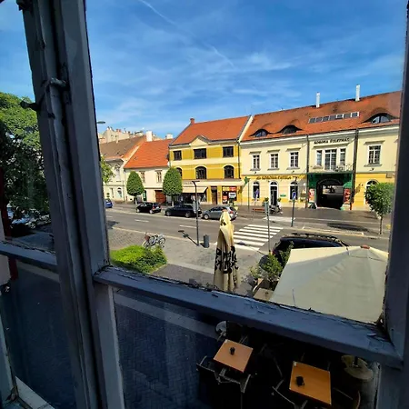 Old City Apartment Sopron Exterior photo