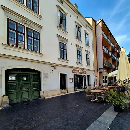 Old City Apartment Sopron Exterior photo